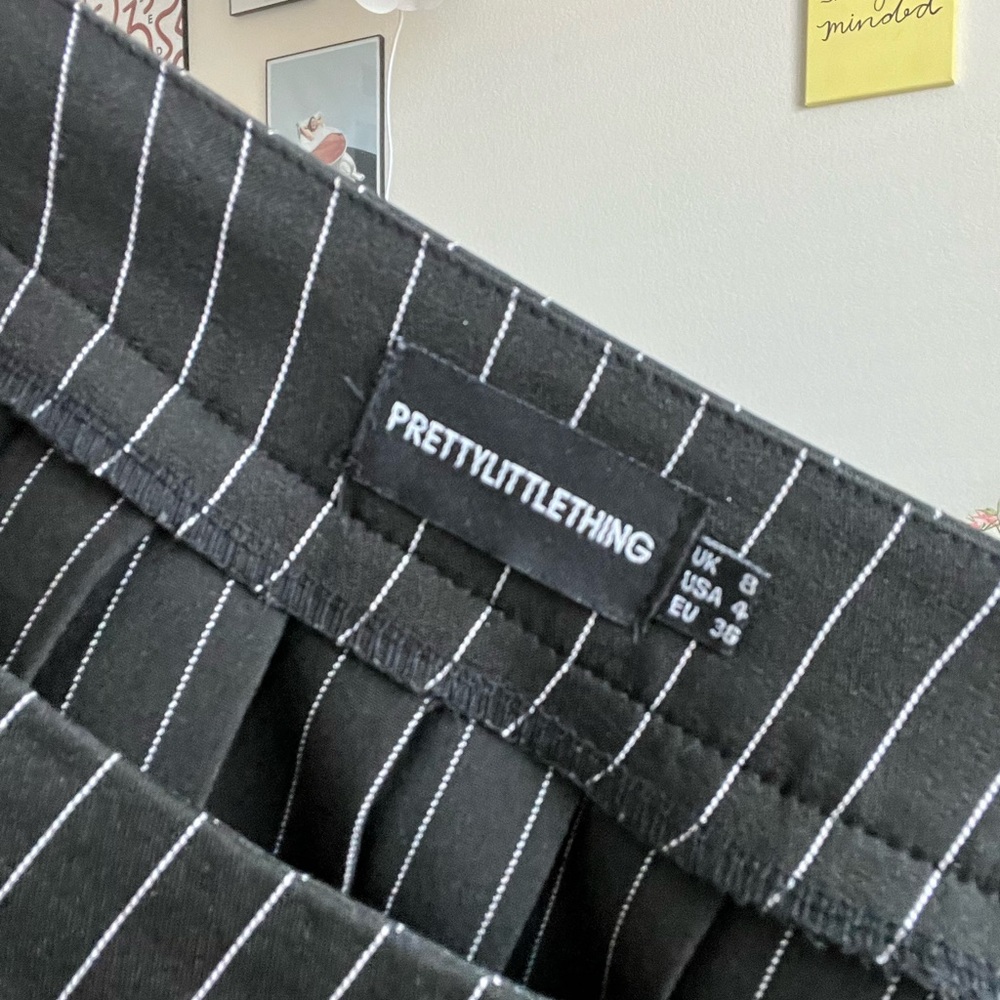 PLT Pinstripe Skirt 🖤 - Picture 3 of 4